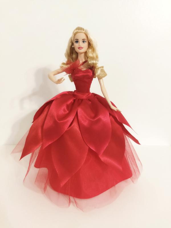 Barbie • barbie signature - magia delle feste 2022 (bambola mora): Barbie  (bambole & accessori)