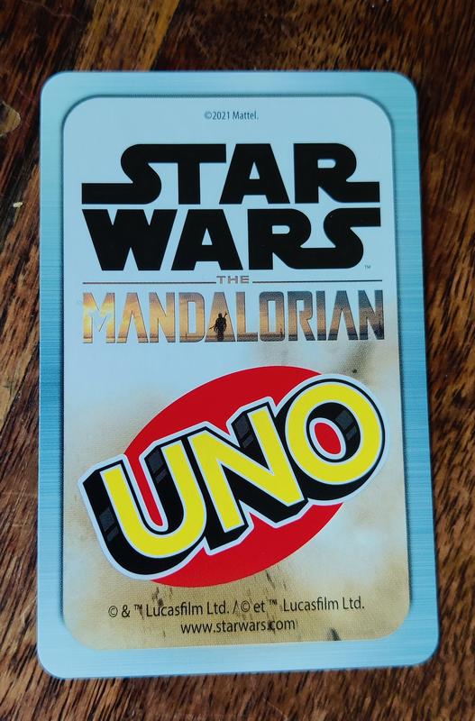 UNO Star Wars le Mandalorien dans une boîte de rangement, jeu à thème et  règle spéciale, cadeau pour enfants, adultes et familles, à partir de 7 ans