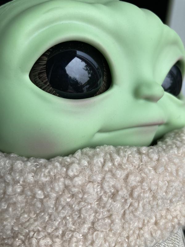 Star Wars Grogu 11 Squeeze & Blink Plush Green/Brown HJM25 - Best Buy