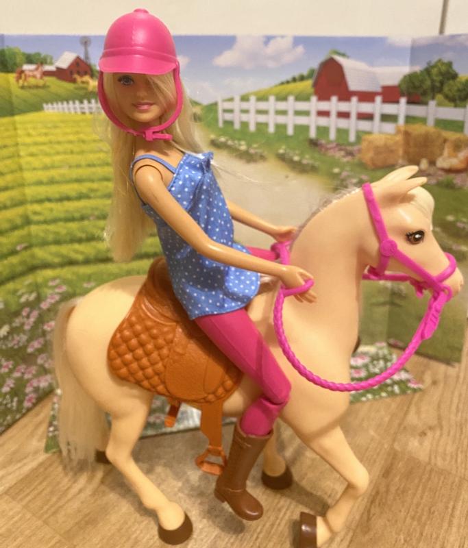 Barbie - Barbie et son cheval - DHB68 - Poupées - Rue du Commerce