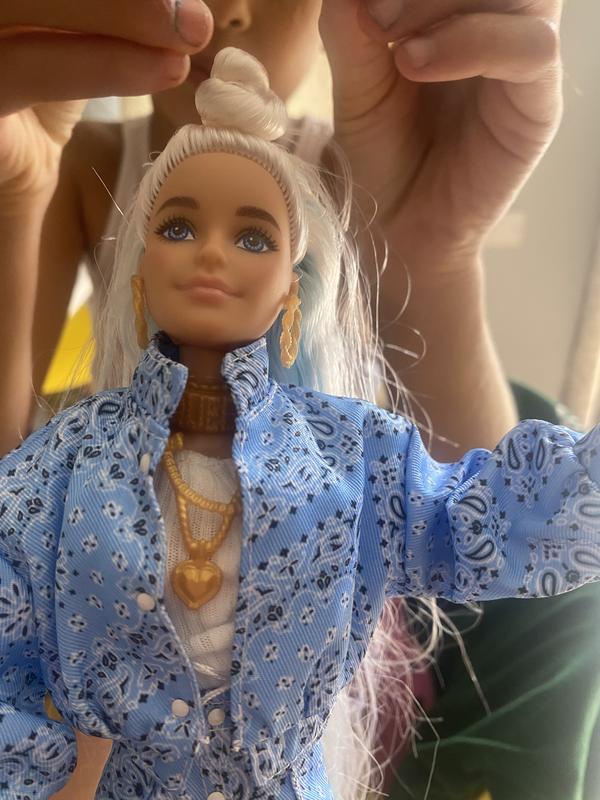 Jeu Jouet Poupée Barbie Extra Francy Avec Chiot De Petite Fille