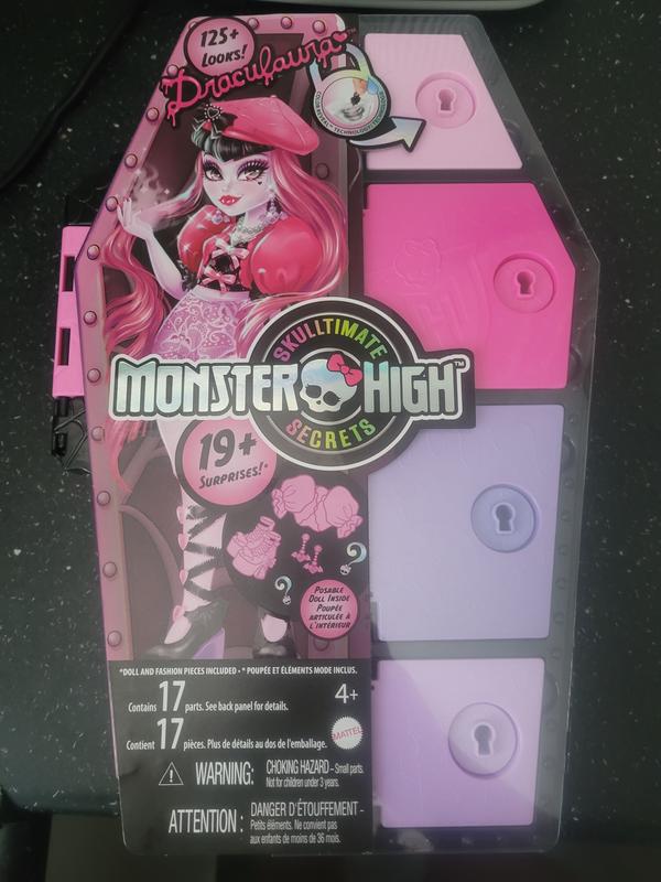  Monster High Doll and Fashion Set, Draculaura with Dress-Up  Locker and 19+ Surprises, Skulltimate Secrets : Everything Else