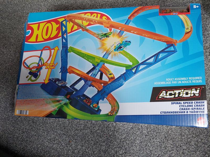 Hot Wheels Track Set, Spiral Speed Crash with Car