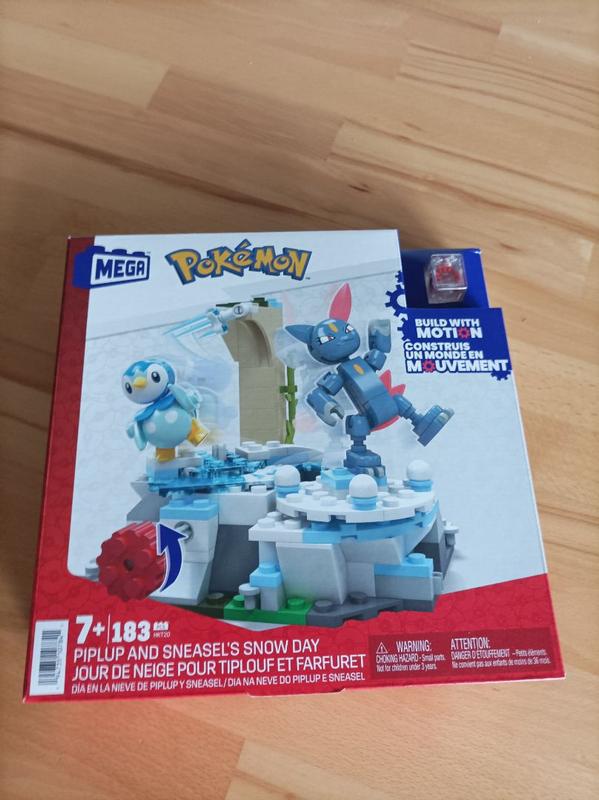MEGA Pokémon Piplup and Sneasel's Snow Day