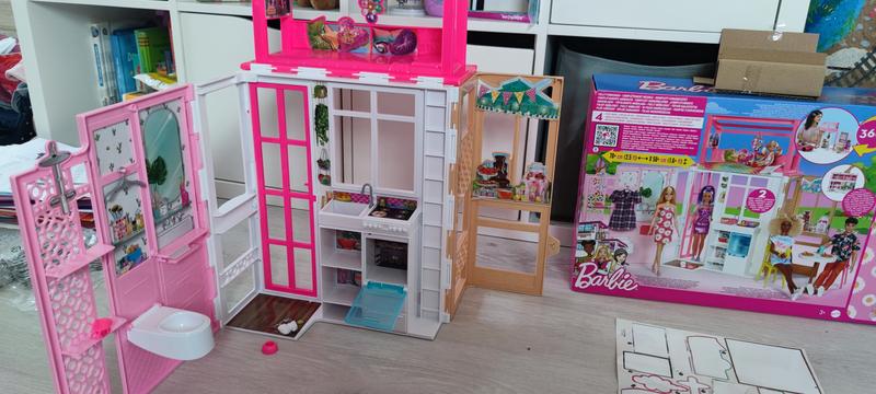 Barbie Casa 2 pisos Casa amueblada para muñecas de juguete, incluye muñeca  rubia y accesorios - JUGUETES PANRE