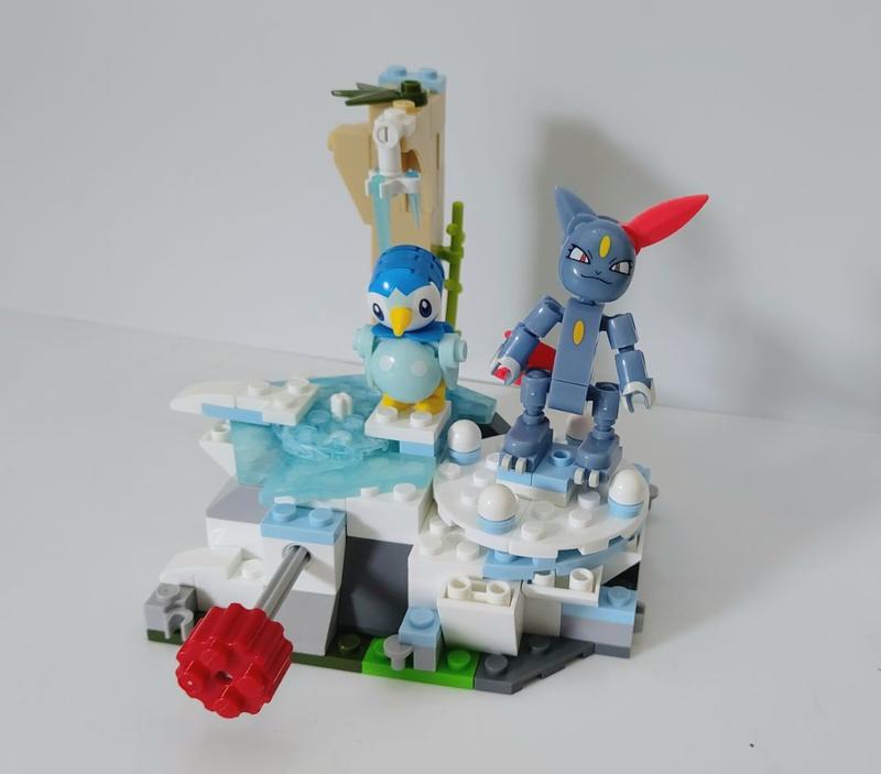 MEGA Pokemon Building Toy Kit Piplup and Sneasel's Snow Day (171