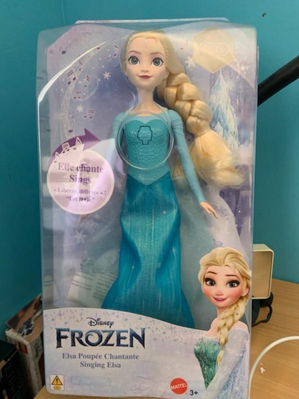 Disney Frozen - La Reine des Neiges - Poupée Elsa Chantante « Libérée,  délivrée » - Figurine - 3 ans et +