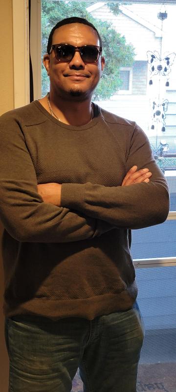 Review Thumbnail Image 0 336375997