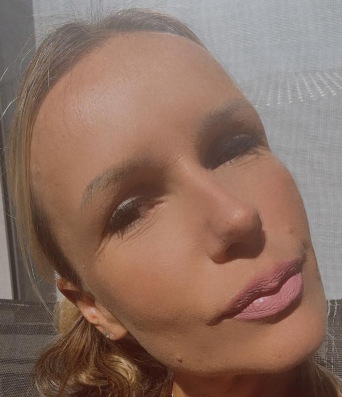 Mascara on