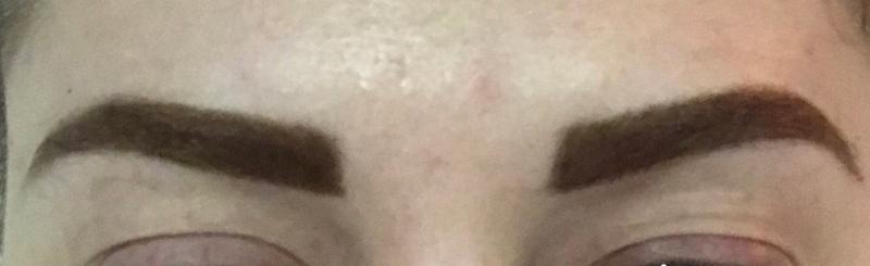Freshly peeled brows ☺️