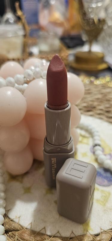 Velvet Nude Dreams