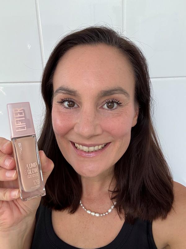 Maybelline Lifter Plump and Glow Foundation