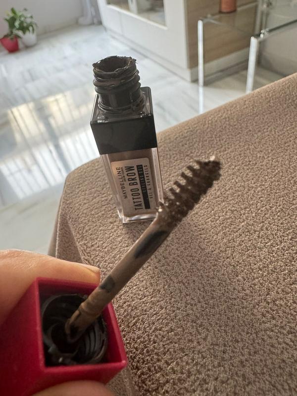 no es un cepillo para cejas