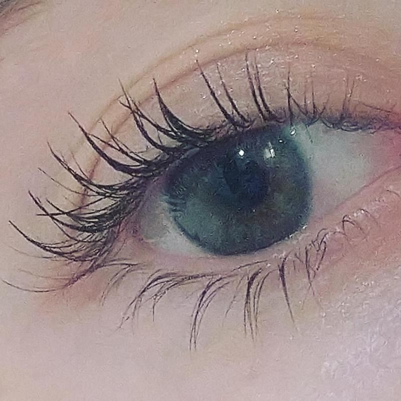 Pestañas con lash sensational