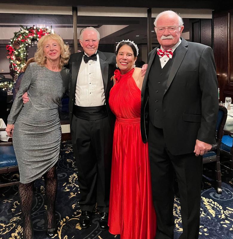 Review Thumbnail Image 0 328143401