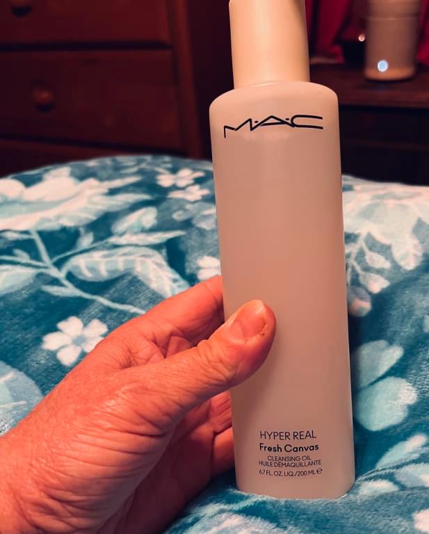 Cleansing deals oil mac