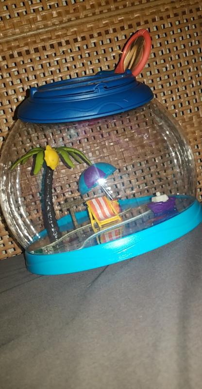  B. toys- Tiki Retreat Bug Catcher Kit – 1 Bug Cage with  Tweezers & Magnifying Glass – Bug Toys for Kids 4+ : Toys & Games