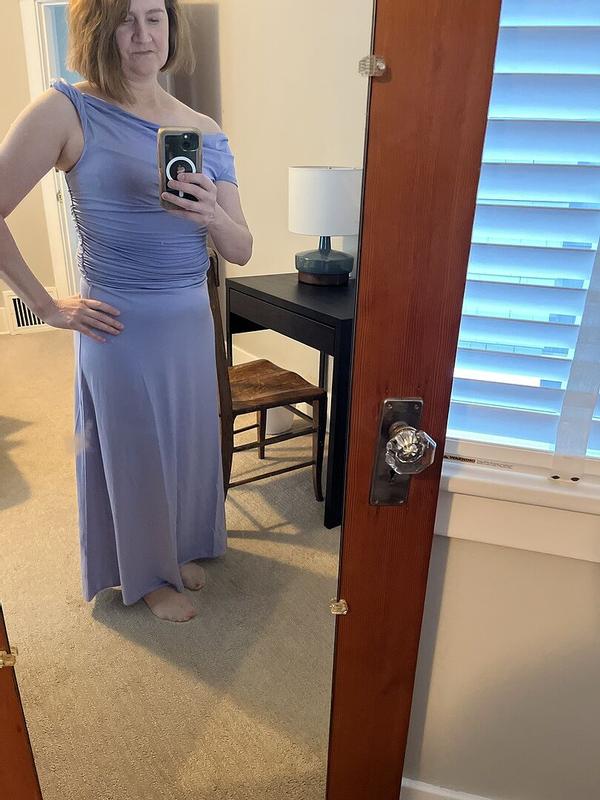 Review Thumbnail Image 0 355970596