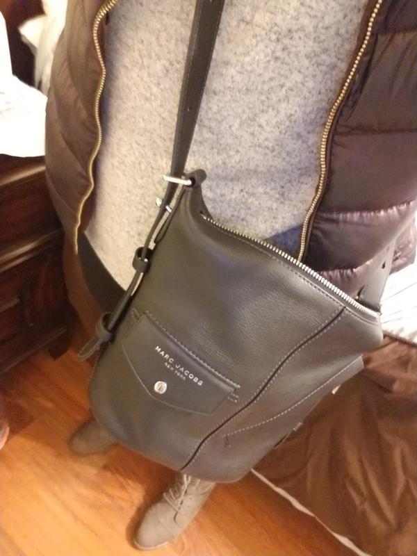 marc jacobs mini sling bag