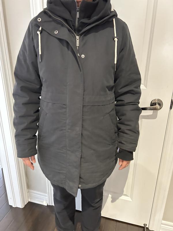 The sleeves look bulky