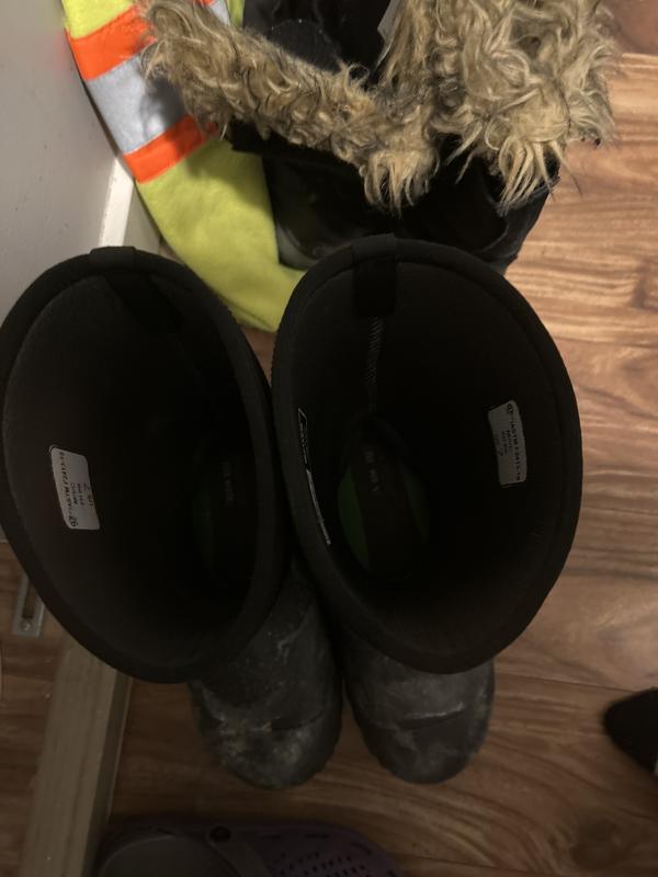 Leaks through the heel of boot