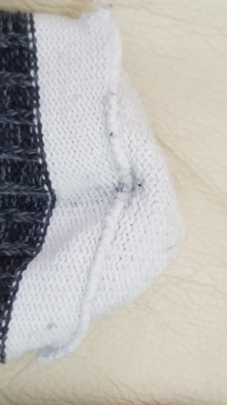 Seam at the top of the toes that irritates all toes. Terribly made