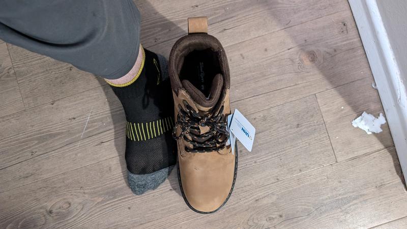 Wind River 13W next to my foot and Terra 12W