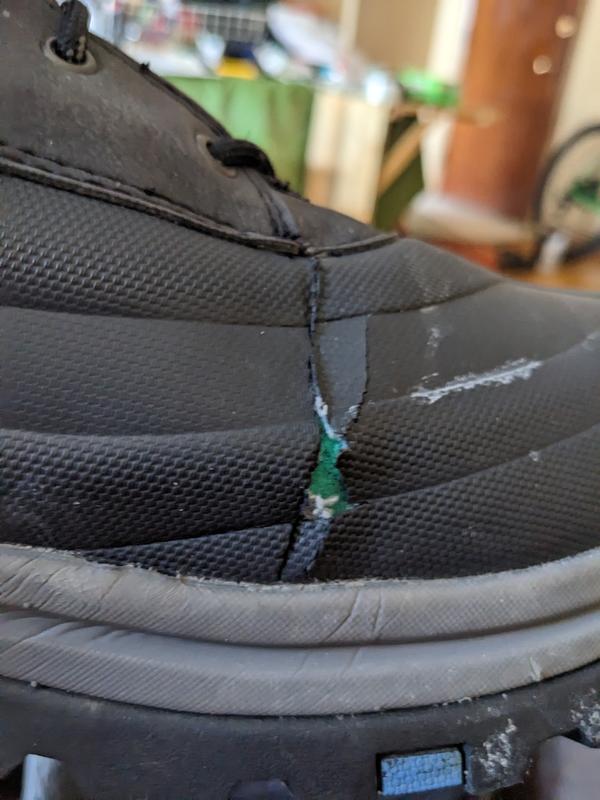 Left boot cracks