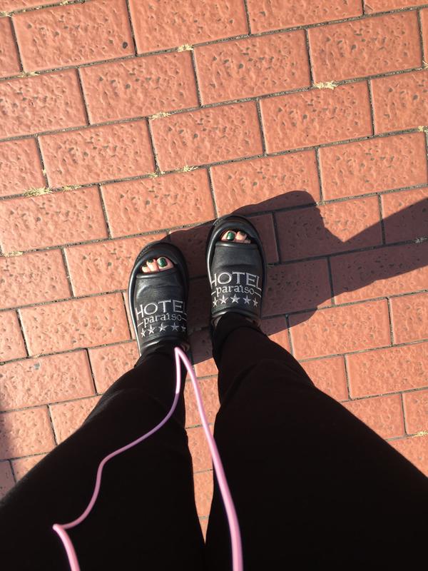 靴 pameopose HOTEL PARAISO SLIPPERS SANDAL pameopose HOTEL PARAISO SLIPPERS SANDAL - メルカリ