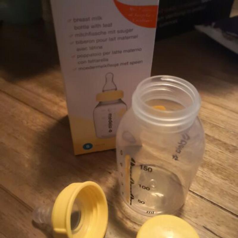 Breastmilk Freezing & Storage Bottles by Medela – Metropolitan