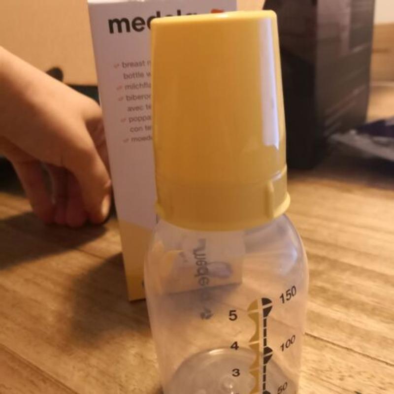 Medela bottles cheap and nipples