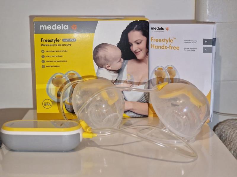 Medela Freestyle™ Hands-Free wearable Breast Pump