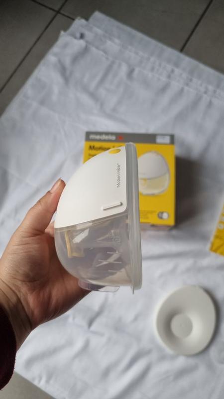 Tire-lait électrique Portable Medela Motion InBra - Portable, Discret, Avec Téterelles 24mm + Inserts, 9 Niveaux D'intensité, Batterie USB-C - Pour Allaitement Confortable Et Efficace