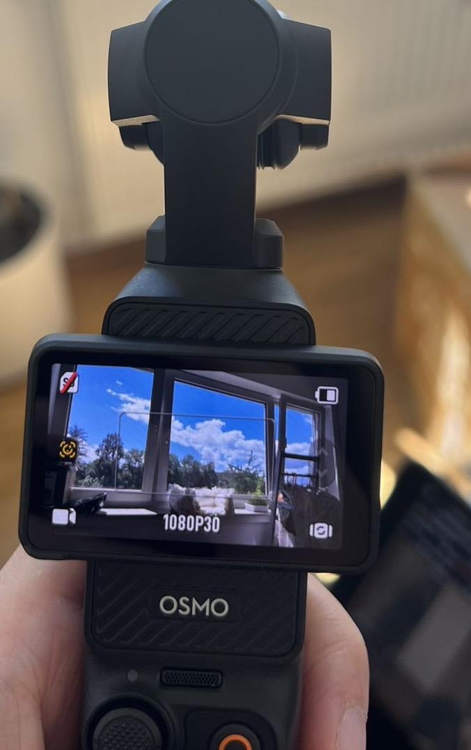DJI Osmo Pocket 3