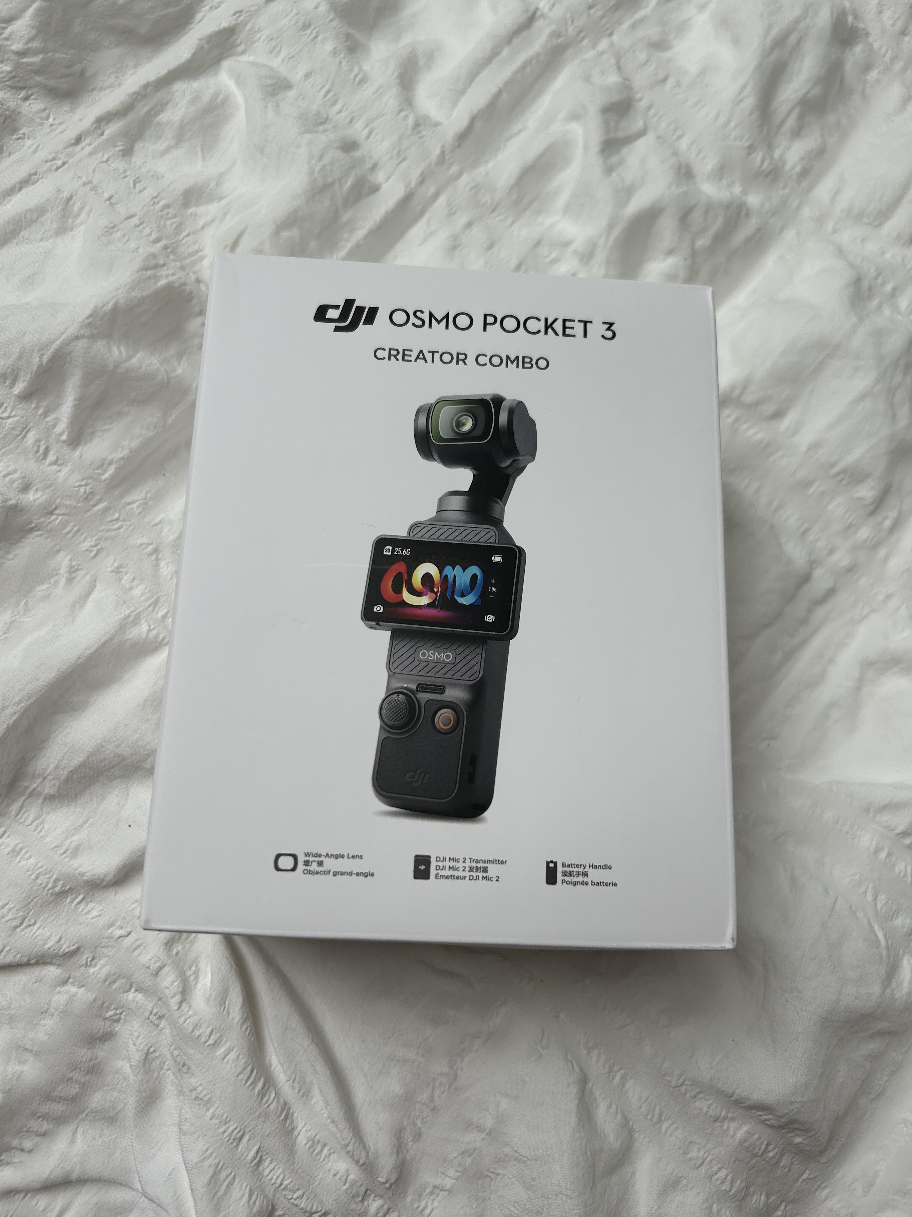 DJI Osmo Pocket 3 Creator Combo