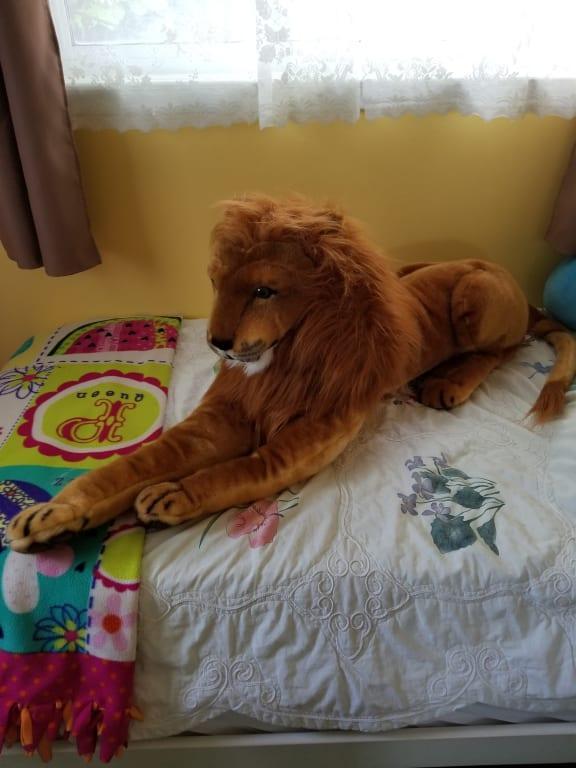 Melissa and doug plush lion on sale