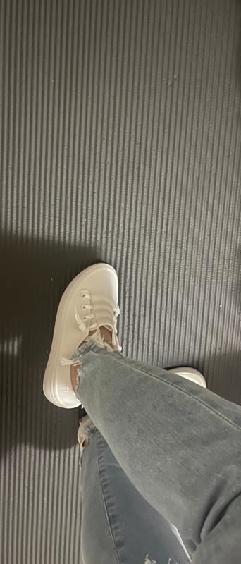 Review Thumbnail Image 2 340793074