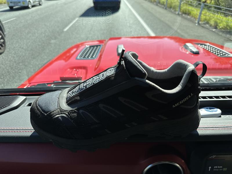 Men's Moab Hybrid Zip (Gore-tex Waterproof) Black hiking shoe