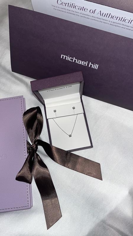 Michael hill necklace store and earring set