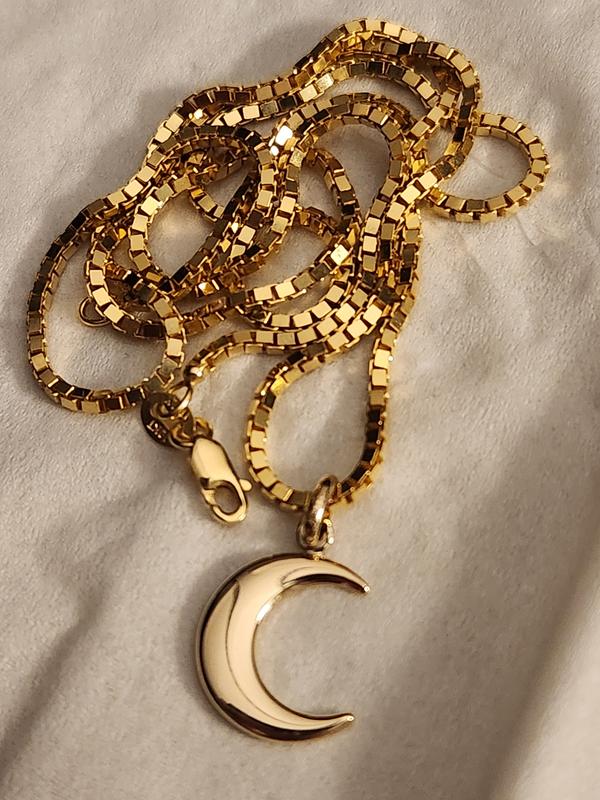 Michael hill crescent 2025 moon necklace