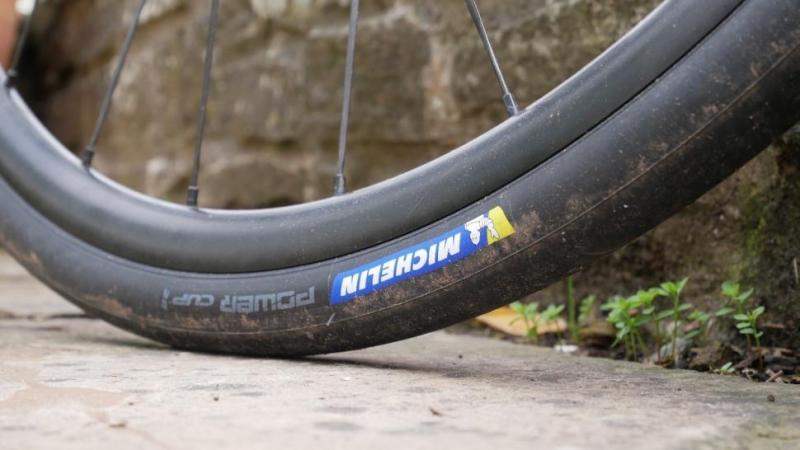 thumbnail image 2 of Michelin Power Cup Road Bike Tires - 700x25c Clincher, Folding, Aramid Bead - Pair 2 of 6