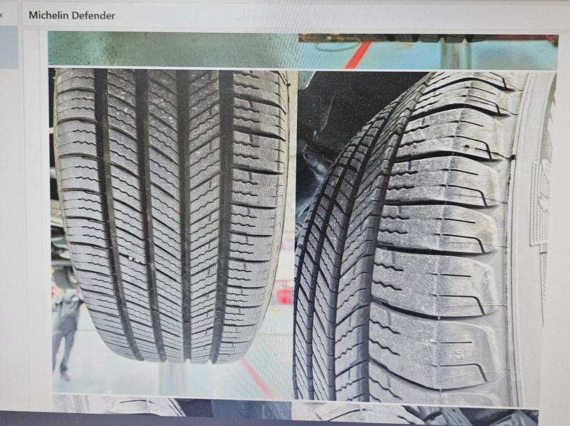 Michelin Defender T + H All-Season 205/60R16 92H Tire