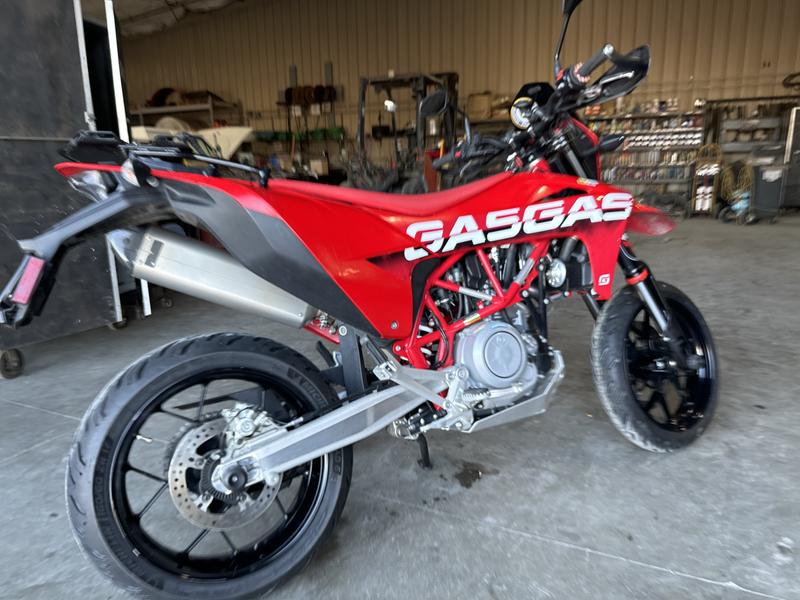 2023 GasGas 700 SM
