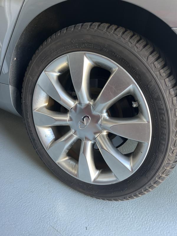Cross Climate tires on my Infiniti 100% satisfied :)