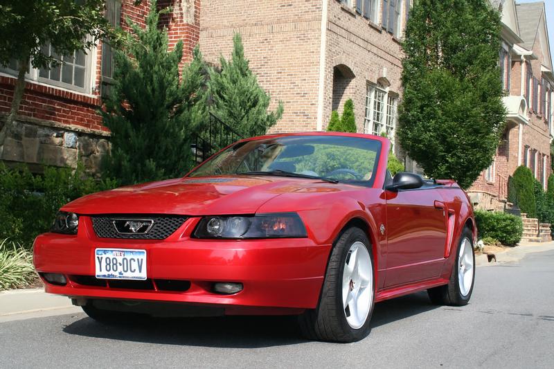 1999 Mustang GT Convertible with 275 35 ZR 18 on Cobra R Rims.