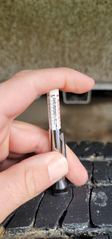 Rear tire center of tread