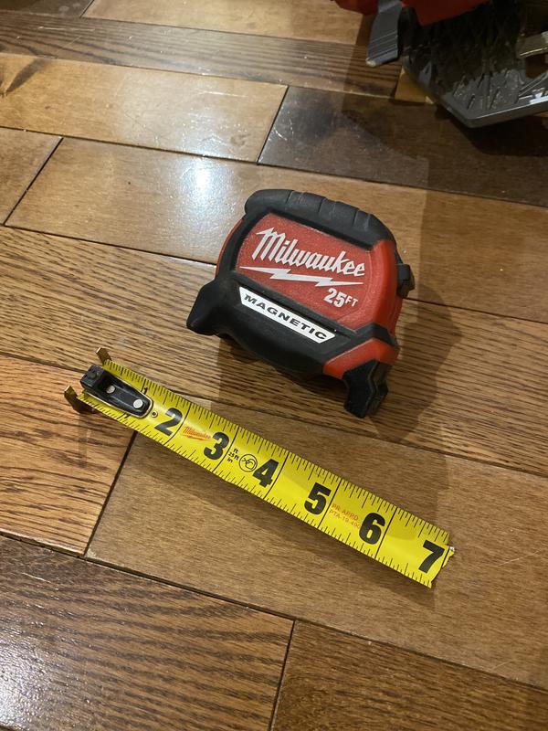 25' Compact Wide Blade Magnetic Tape Measure