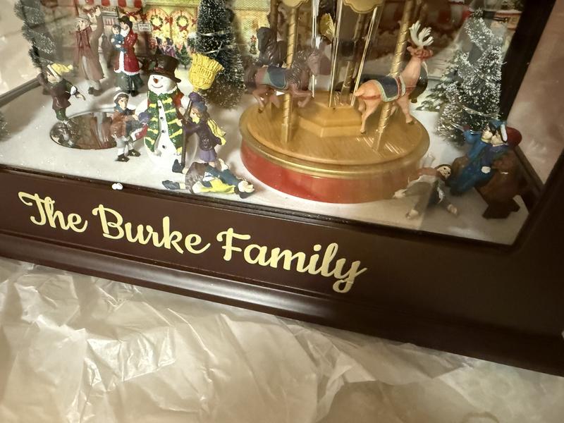 Mr. Christmas ANIMATED MUSIC BOX オルゴール Amazon.com: Mr. Christmas Christmas Décor, 4-Inch, Santa Music Box