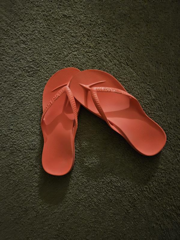 My Happifeet. Archies Thongs - Coral