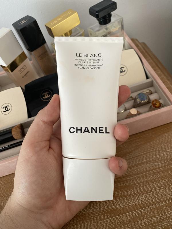 intense brightening foam cleanser